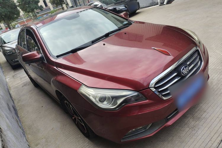 Used Bestune B50 2013 1.6L automatic luxury version Exterior 2