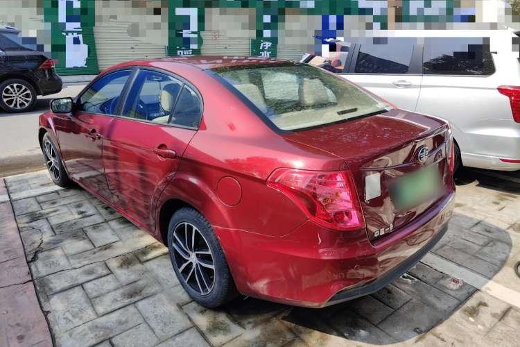 Used Bestune B50 2013 1.6L automatic luxury version Exterior 6