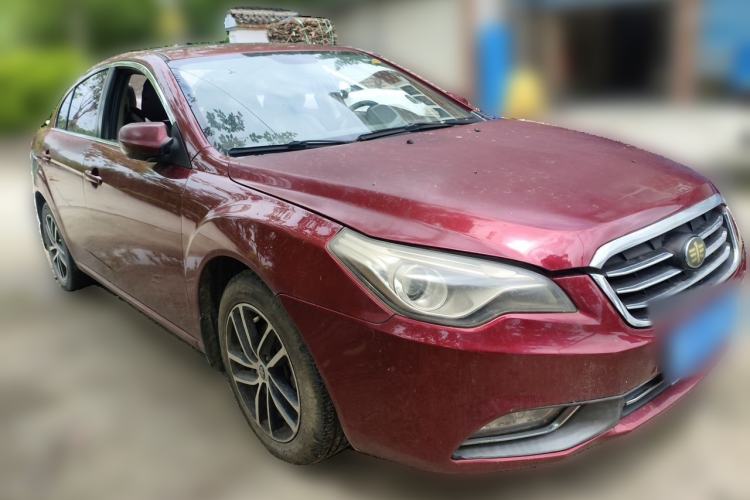 Used Bestune B50 2013 1.6L automatic luxury version Front Right 45 Deg