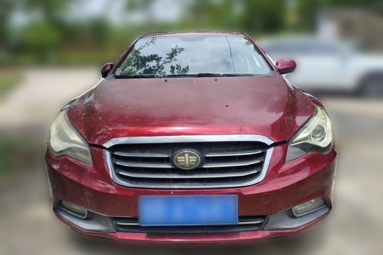 Used Bestune B50 2013 1.6L automatic luxury version Front