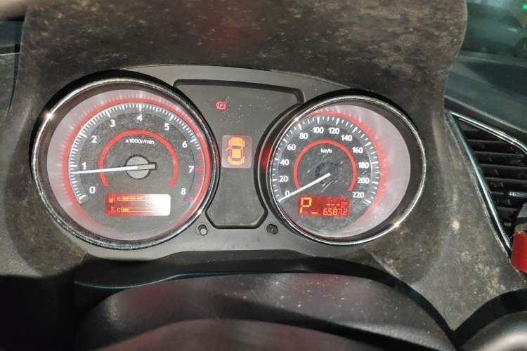 Used Bestune B50 2013 1.6L automatic luxury version Instrument Cluster