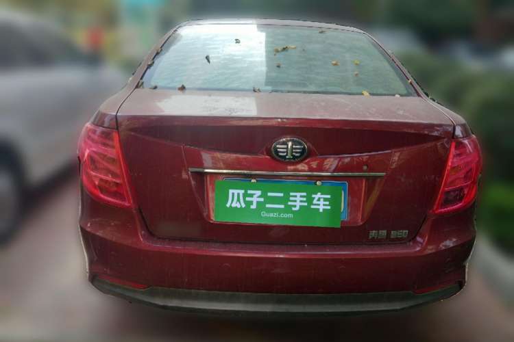 Used Bestune B50 2013 1.6L automatic luxury version Rear