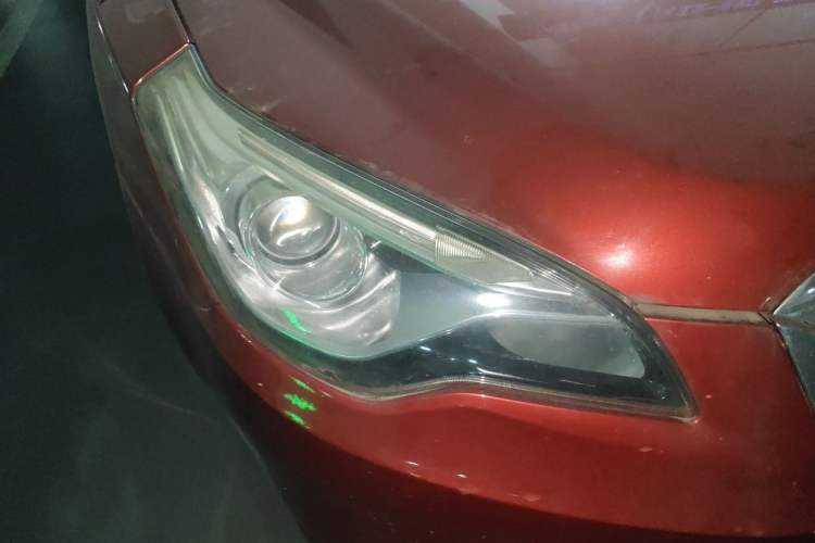 Used Bestune B50 2013 1.6L automatic luxury version Right Front Headlight