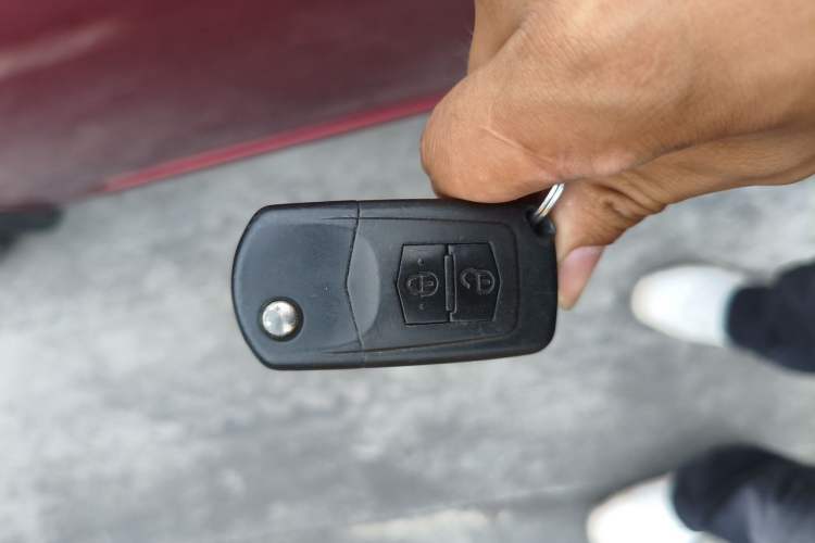 Used Bestune B50 2013 1.6L manual luxury version Vehicle Key