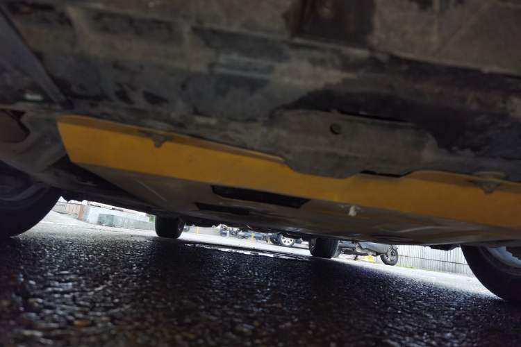 Used Bestune B50 2013 1.6L automatic luxury version Chassis Front