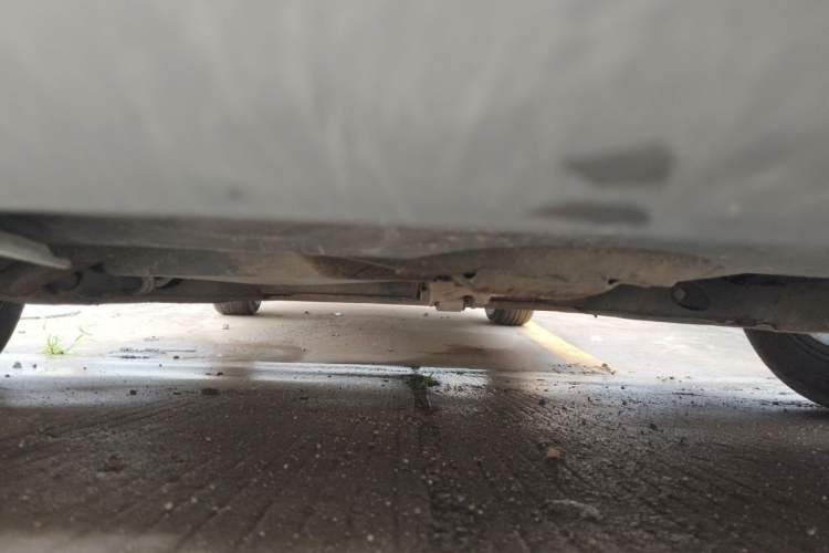 Used Bestune B50 2013 1.6L manual luxury version Chassis Front
