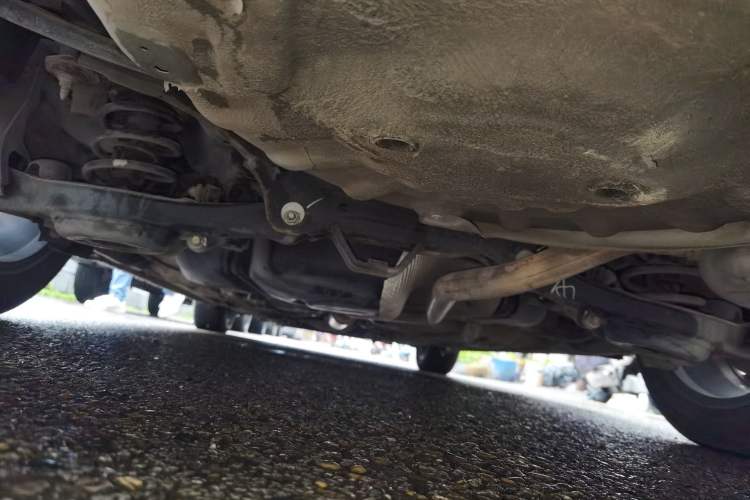 Used Bestune B50 2013 1.6L automatic luxury version Chassis Rear