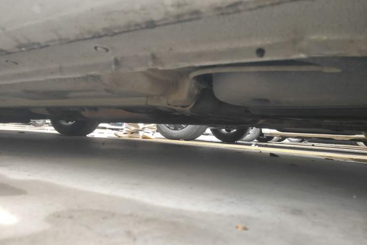 Used Bestune B50 2013 1.6L manual luxury version Chassis Rear Left