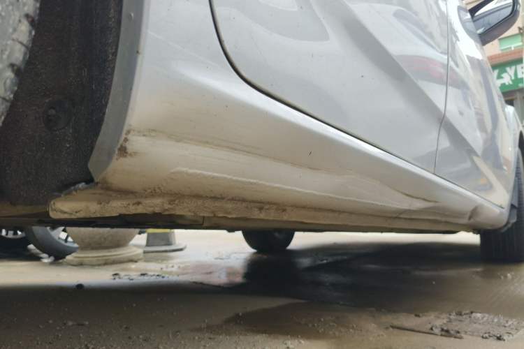 Used Bestune B50 2013 1.6L manual luxury version Chassis Rear Right