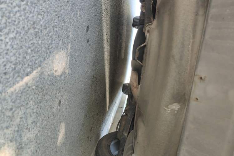Used Bestune B50 2013 1.6L manual Comfort trim level Chassis Rear