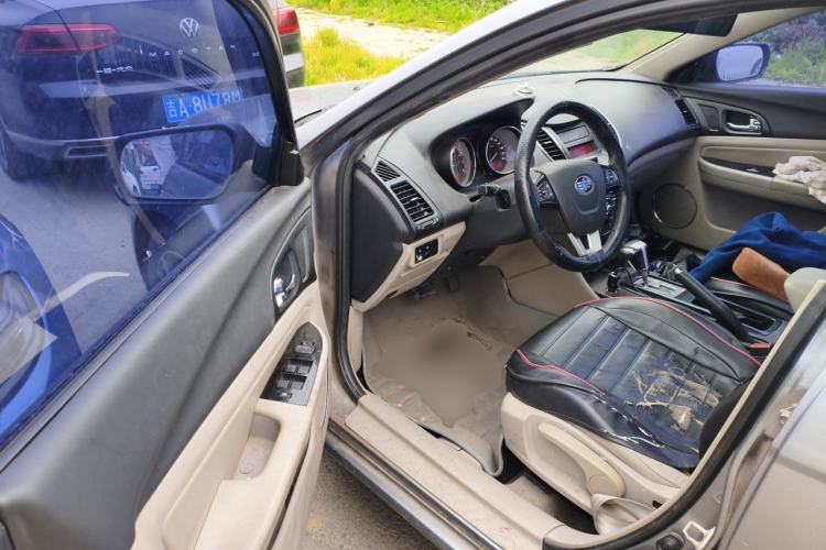 Used Bestune B50 2013 1.6L automatic luxury version Driver Seat