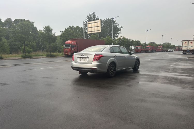 Used Bestune B50 2013 1.6L manual luxury version Exterior 5