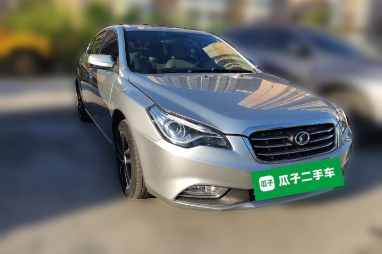 Used Bestune B50 2013 1.6L manual luxury version Front Right 45 Deg