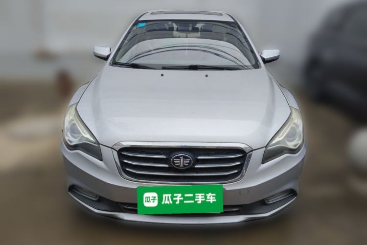 Used Bestune B50 2013 1.6L manual luxury version Front