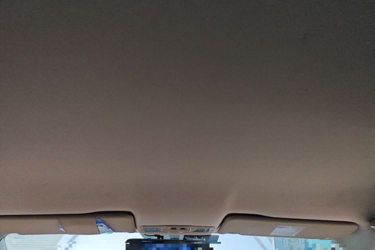 Used Bestune B50 2013 1.6L manual Comfort trim level Headliner