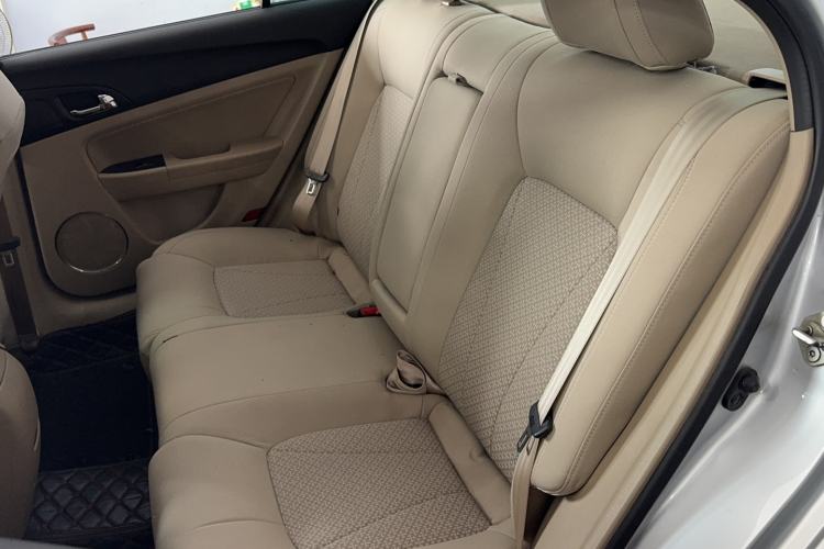 Used Bestune B50 2013 1.6L manual luxury version Left Rear Seat