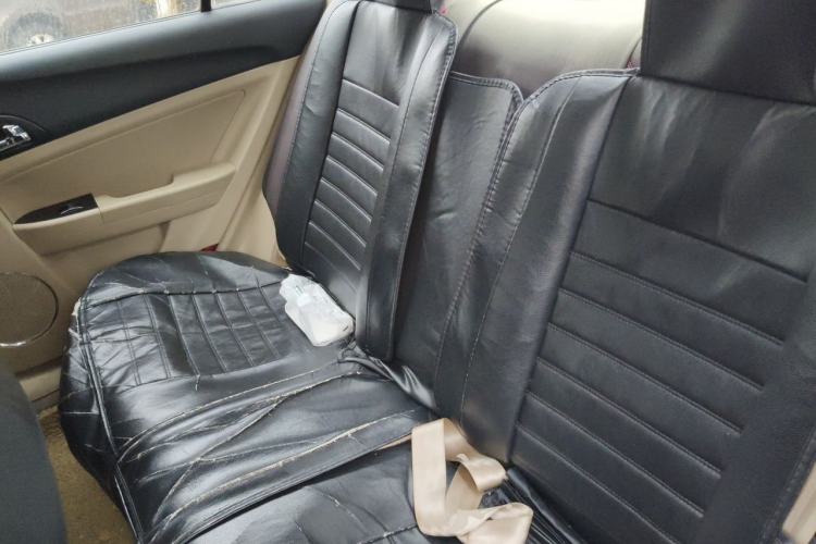 Used Bestune B50 2013 1.6L manual luxury version Left Rear Seat