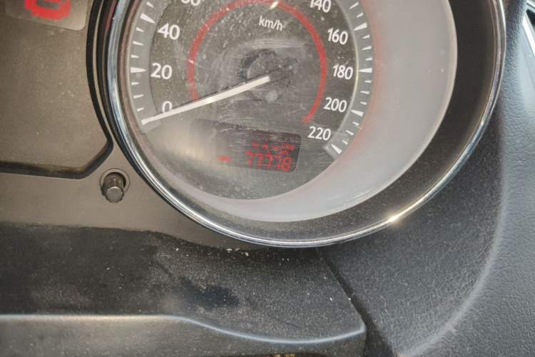 Used Bestune B50 2013 1.6L manual luxury version Odometer Close Up