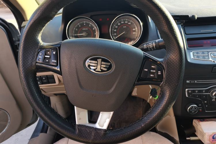 Used Bestune B50 2013 1.6L manual luxury version Steering Wheel
