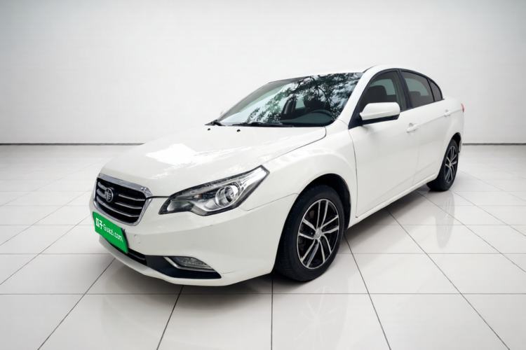 Bestune B50 2013 1.6L manual Comfort trim level d’occasion Guazi used car, China used car export, Used car for sale, Used cars, Cheapest cars for sale