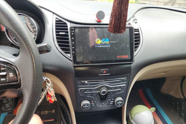 Used Bestune B50 2013 1.6L manual luxury version Audio And AC Panel