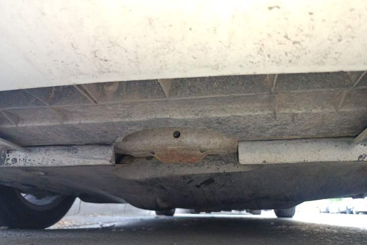 Used Bestune B50 2013 1.8L automatic comfort version Chassis Front