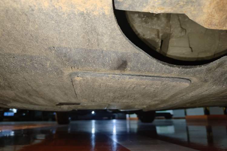Used Bestune B50 2013 1.6L manual luxury version Chassis Front
