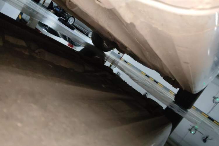 Used Bestune B50 2013 1.6L automatic luxury version Chassis Front Left