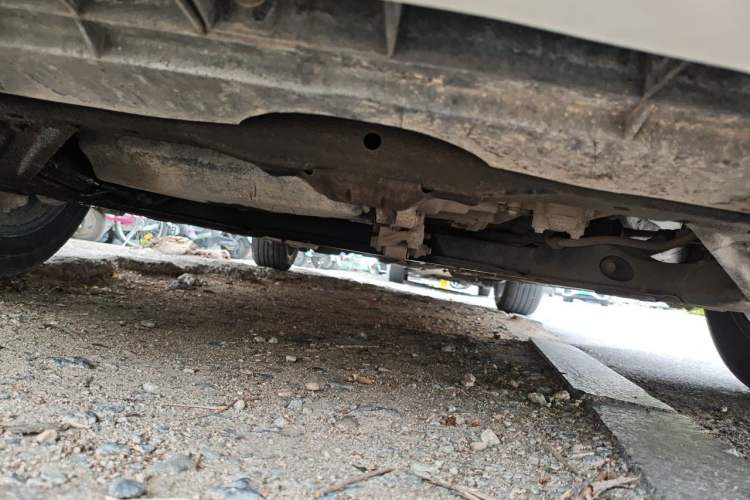 Used Bestune B50 2013 1.6L manual Comfort trim level Chassis Front