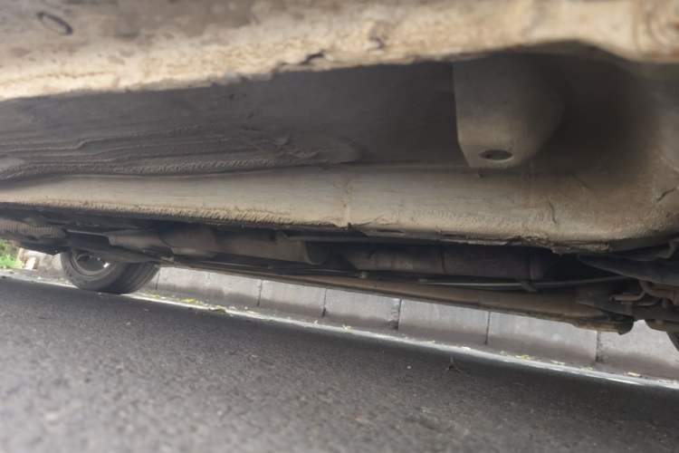 Used Bestune B50 2013 1.6L automatic luxury version Chassis Front Right