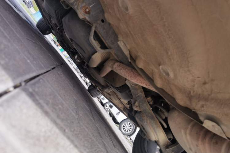 Used Bestune B50 2013 1.6L manual Comfort trim level Chassis Rear