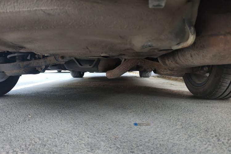 Used Bestune B50 2013 1.6L manual Comfort trim level Chassis Rear