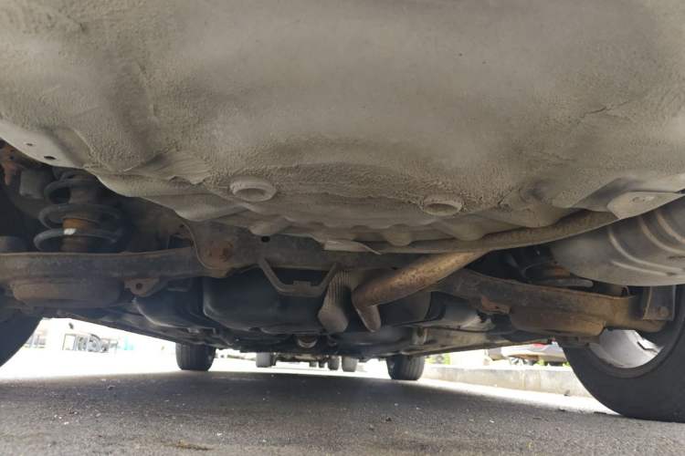 Used Bestune B50 2013 1.6L automatic luxury version Chassis Rear