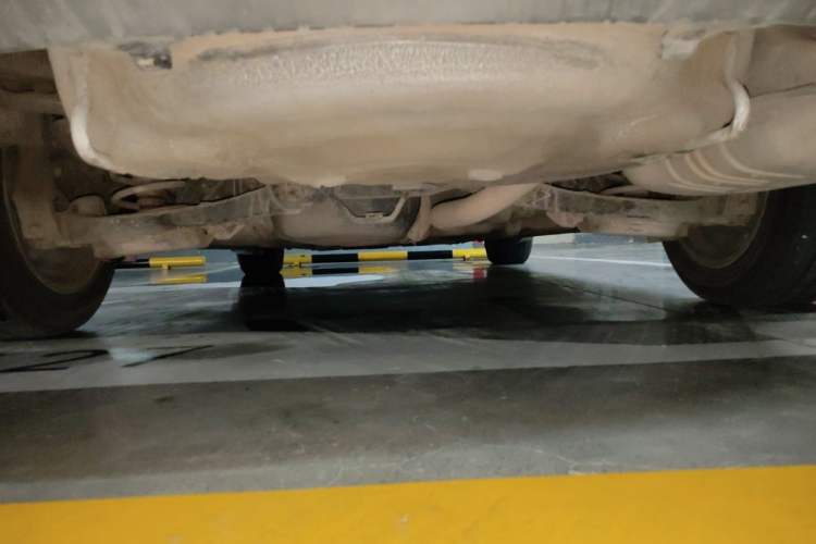 Used Bestune B50 2013 1.6L automatic luxury version Chassis Rear