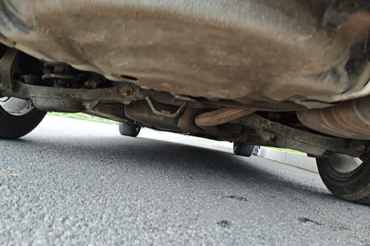 Used Bestune B50 2013 1.6L manual Comfort trim level Chassis Rear