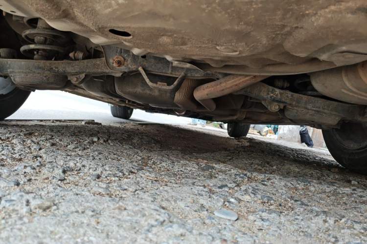 Used Bestune B50 2013 1.6L manual Comfort trim level Chassis Rear
