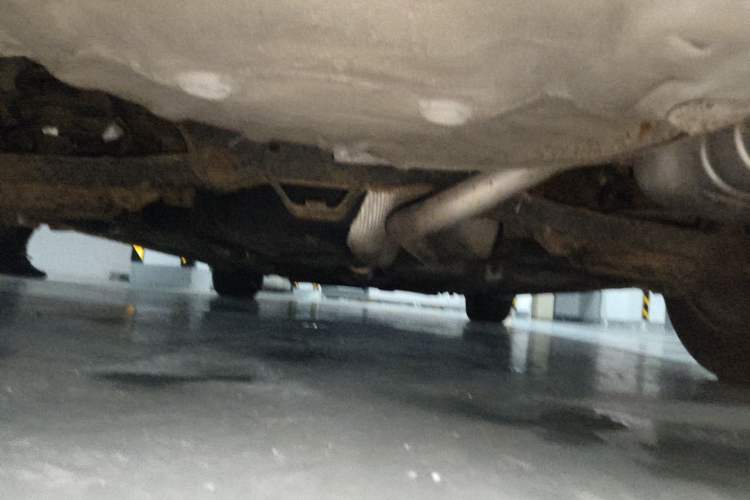 Used Bestune B50 2013 1.6L automatic luxury version Chassis Rear