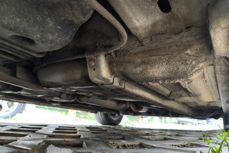 Used Bestune B50 2013 1.6L manual luxury version Chassis Rear Right