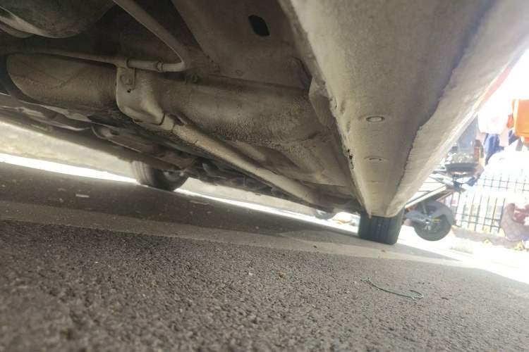 Used Bestune B50 2013 1.6L automatic luxury version Chassis Rear Right