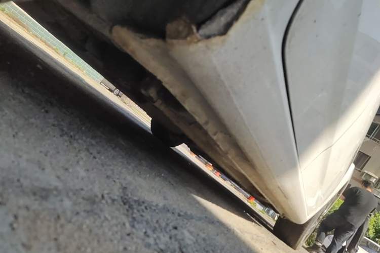 Used Bestune B50 2013 1.6L automatic luxury version Chassis Rear Right