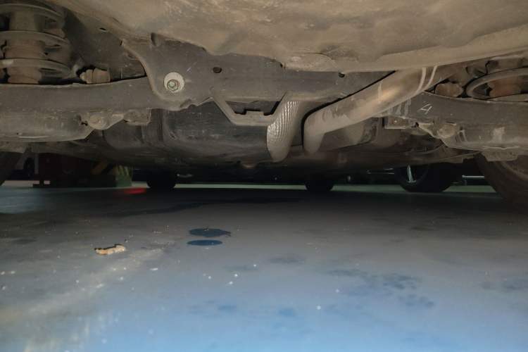 Used Bestune B50 2013 1.6L automatic luxury version Chassis Rear Right