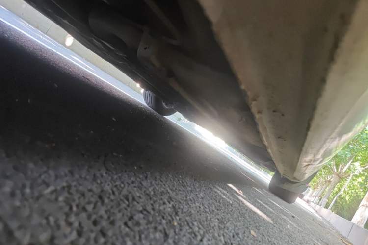 Used Bestune B50 2013 1.6L automatic luxury version Chassis Rear Right