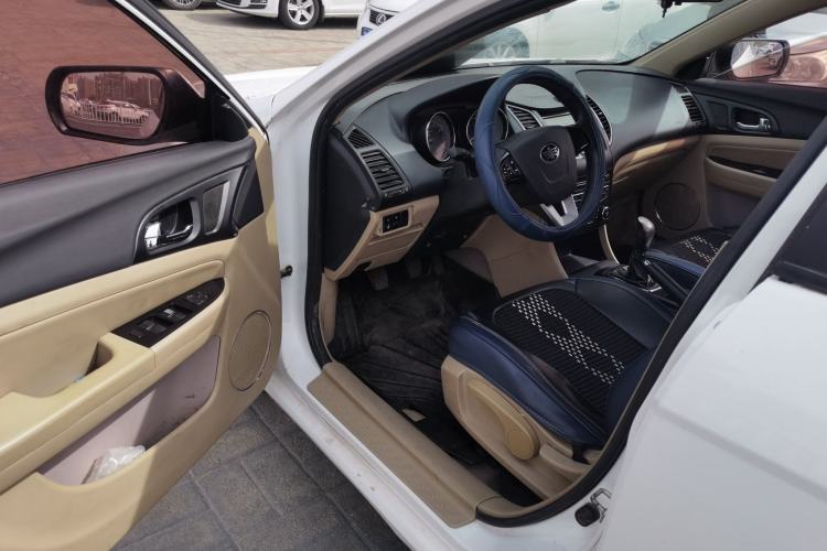 Used Bestune B50 2013 1.6L manual Comfort trim level Driver Seat