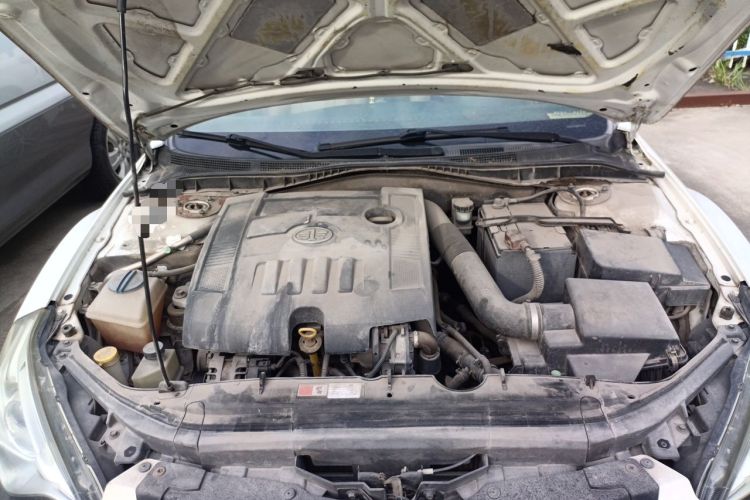 Used Bestune B50 2013 1.6L manual luxury version Engine Bay