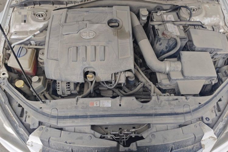 Used Bestune B50 2013 1.6L manual luxury version Engine Bay