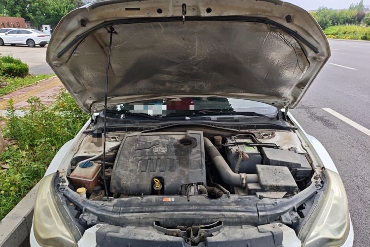 Used Bestune B50 2013 1.6L manual Comfort trim level Engine Bay
