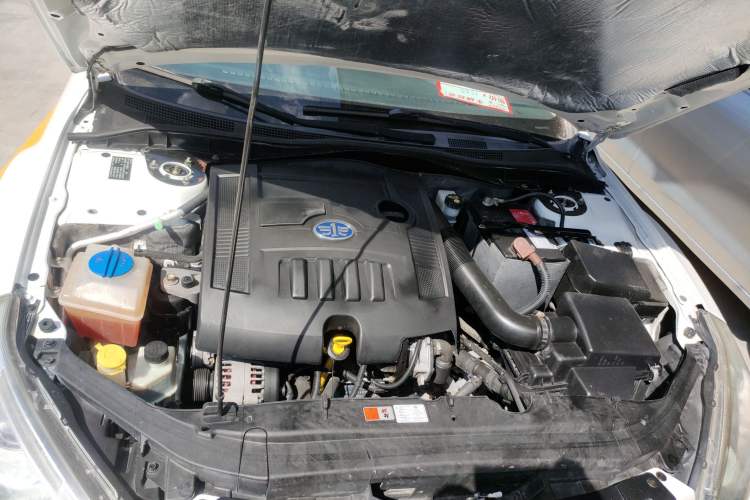 Used Bestune B50 2013 1.6L manual luxury version Engine Bay