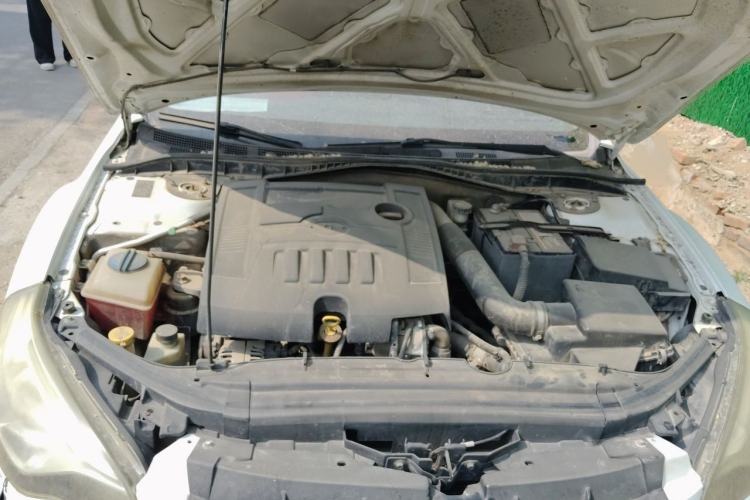 Used Bestune B50 2013 1.6L manual luxury version Engine Bay