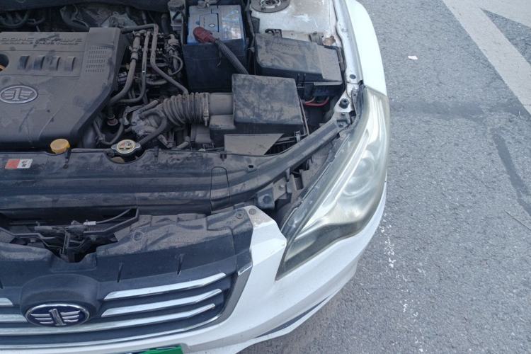 Used Bestune B50 2013 1.8L automatic comfort version Engine Bay Left