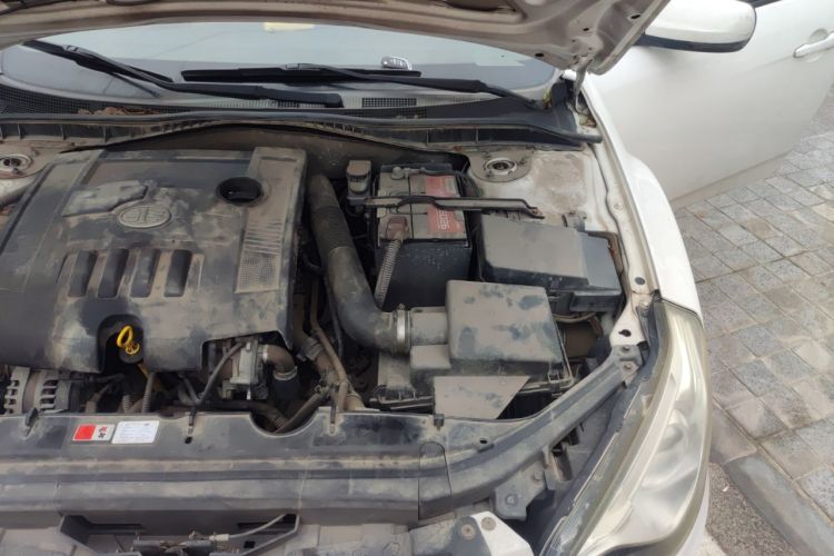 Used Bestune B50 2013 1.6L automatic luxury version Engine Bay Left
